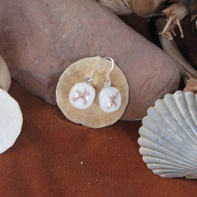 White Sand Starfish Earring