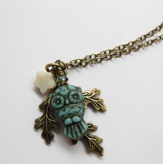 Beautiful Bohemian-style 3-Pendant Necklace