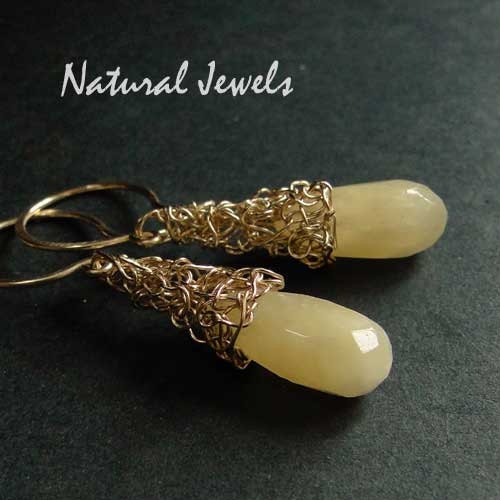 Yellow Jade - 14 Karat Goldfilled Organic Earrings with a faceted briolette of Yellow Jade