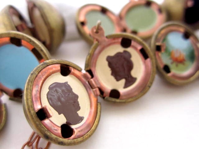 Custom Silhouette Portraits - Hand-painted in Oil - Personalized Jewelry - Vintage Brass Locket