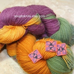 Price reduced Hand dyed superwash sock yarn