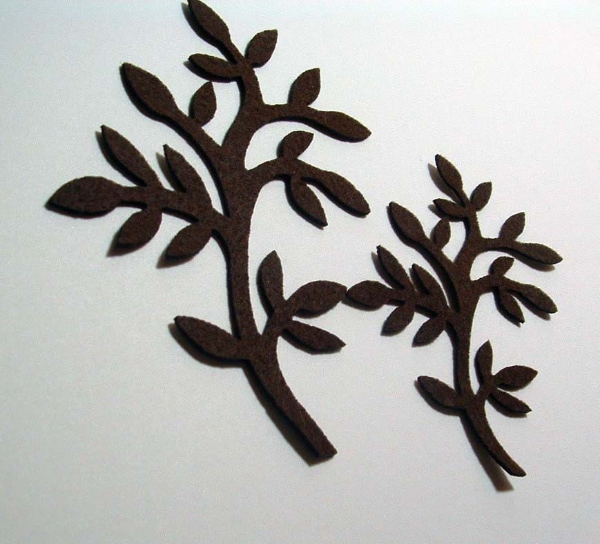 L101 - Two Branch on brown felt