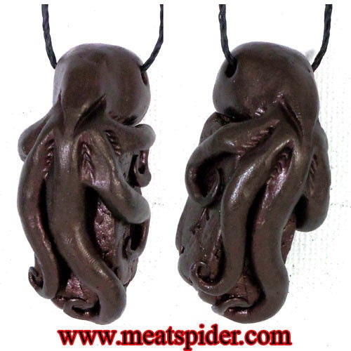 Meatspider Gothic Cthulhu Pendant v319