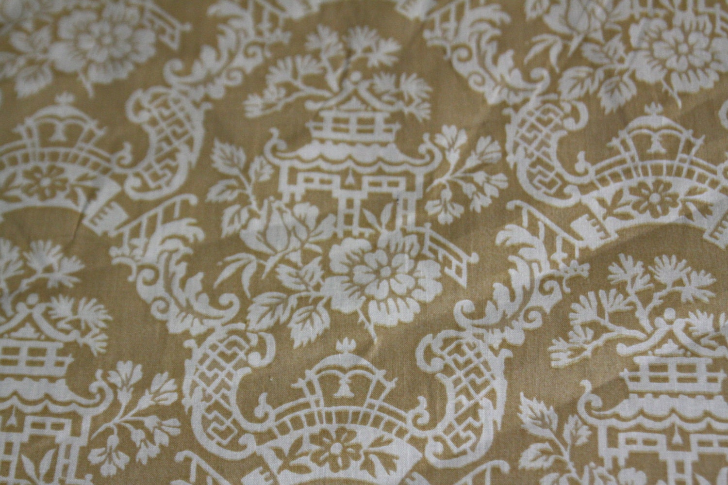 Vintage Pagoda Damask Fabric in Soft Gold