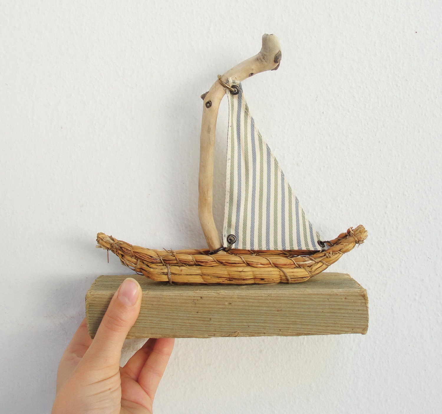 The Tortuga - Driftwood Boat