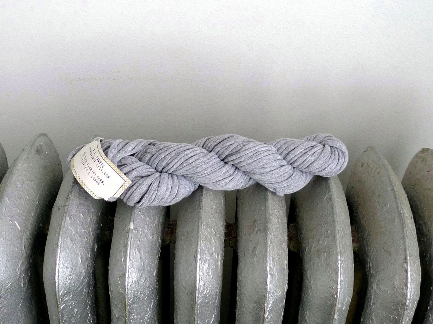 Super Bulky T-shirt Yarn, gray