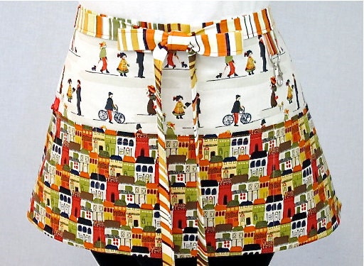 Town and Country Zipper/Key Clasp Vendor Apron