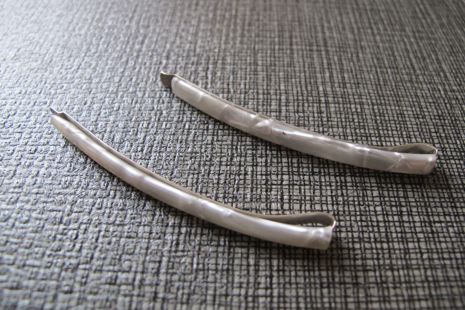 Vintage 60s French Barrettes Pearlescent White and Silver-Set of 2