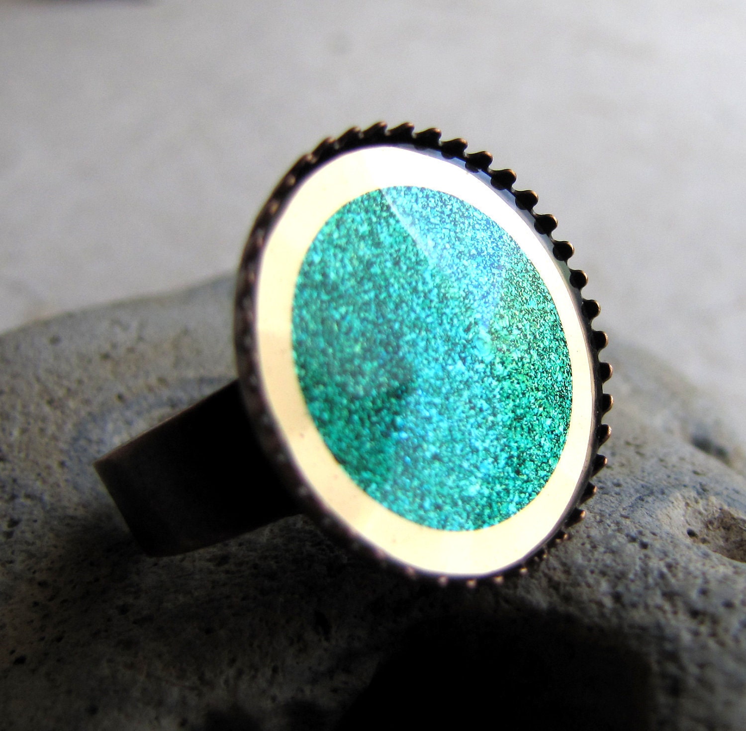 Glass Prism Ring in Mermaid Sparkle