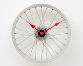 Recycled Bicycle Wheel clock - pixelthis