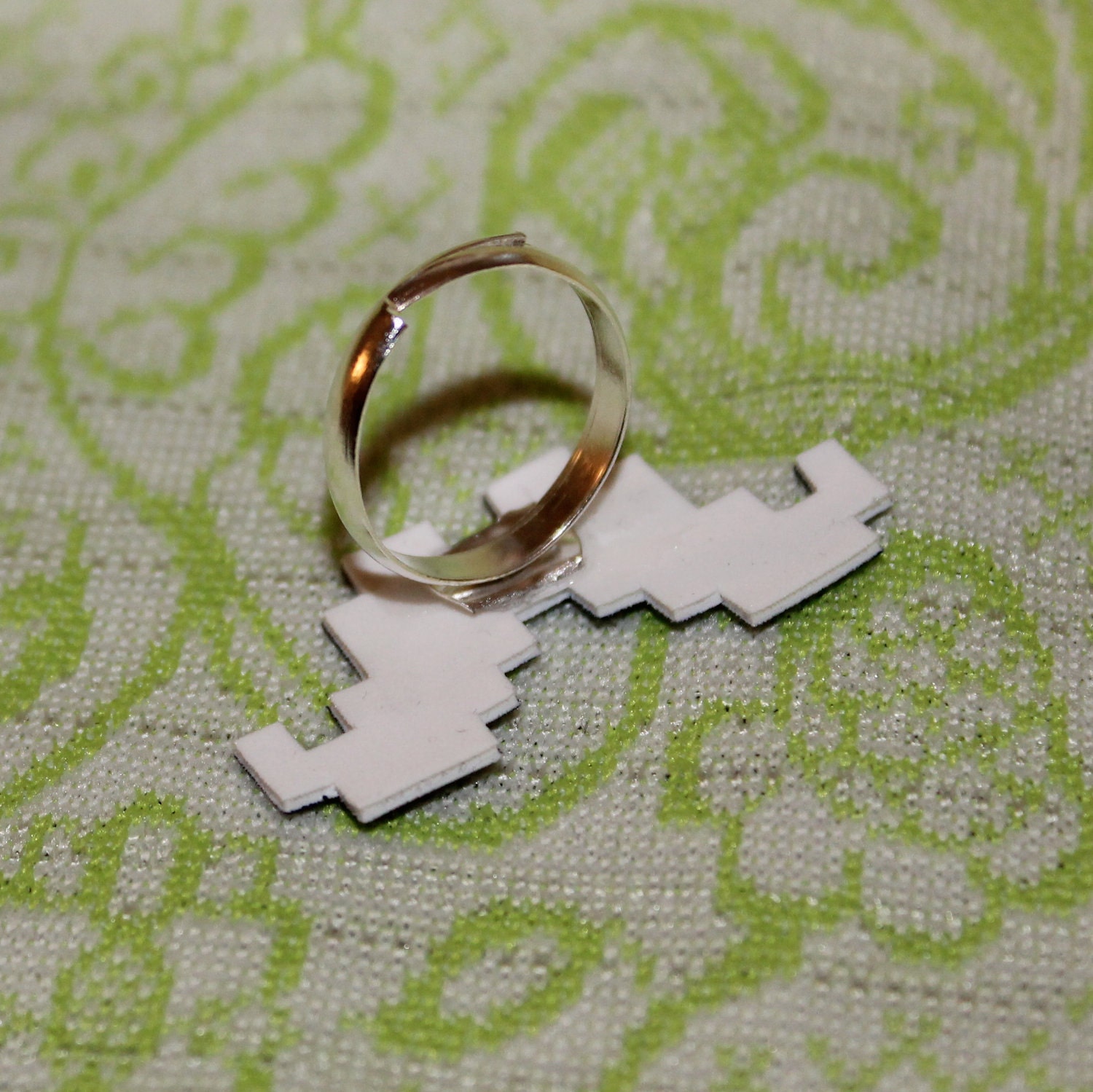8bit mustache ring (adjustable)