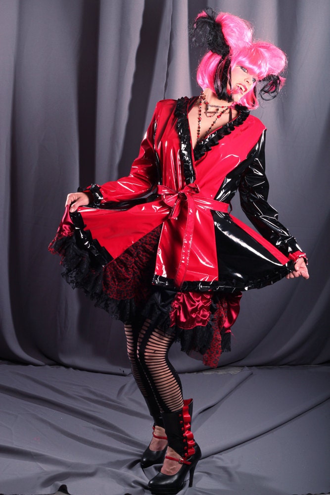 Gothic Raincoat Red Jacket Queen of Hearts Noir Couture Fashion super shiny red black vinyl Spring Fall coat Ladybug