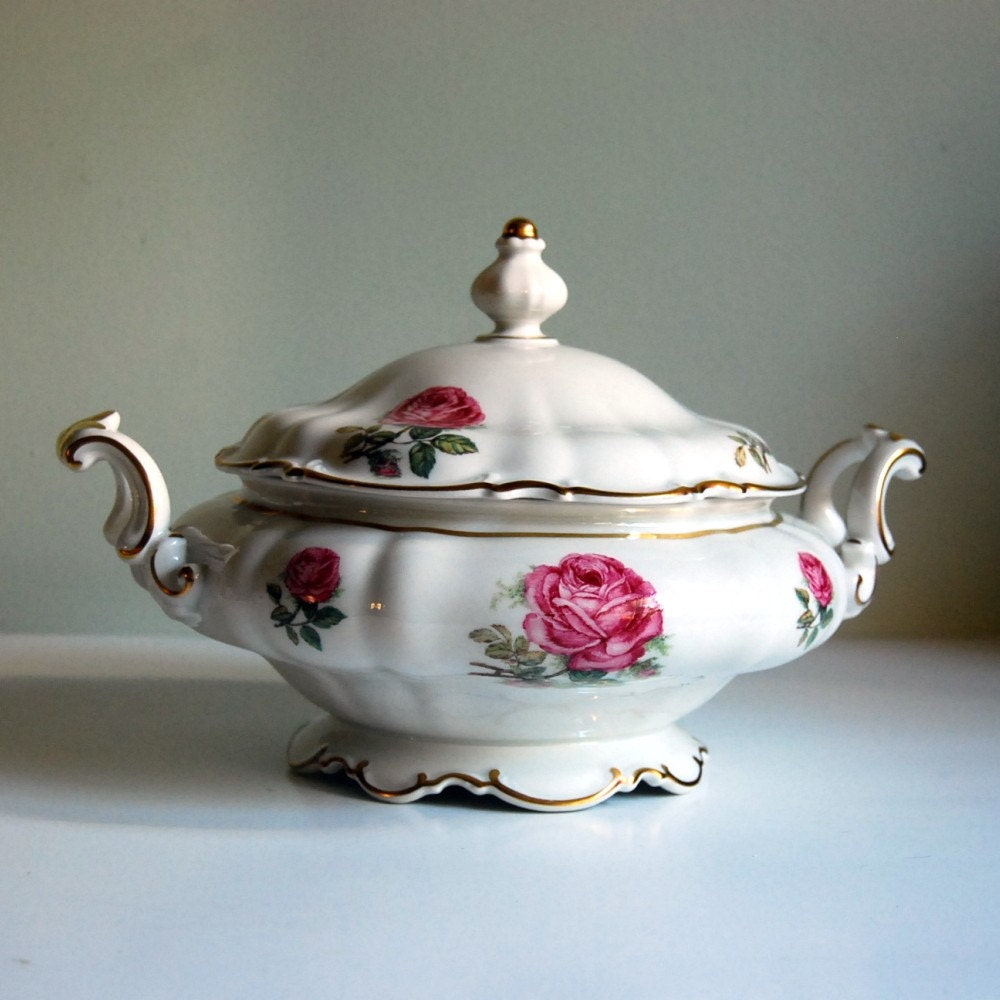 Vintage Bowl Fine China Hutschenreuther Selb Dundee Rose Covered Vegetable Bowl