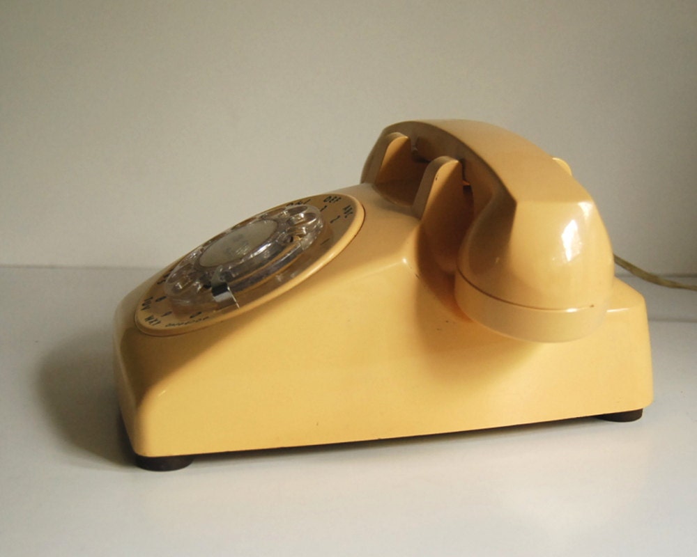 Vintage Phone ITT 500 Series 1983 Ivory Rotary Dial Telephone Office Supplies