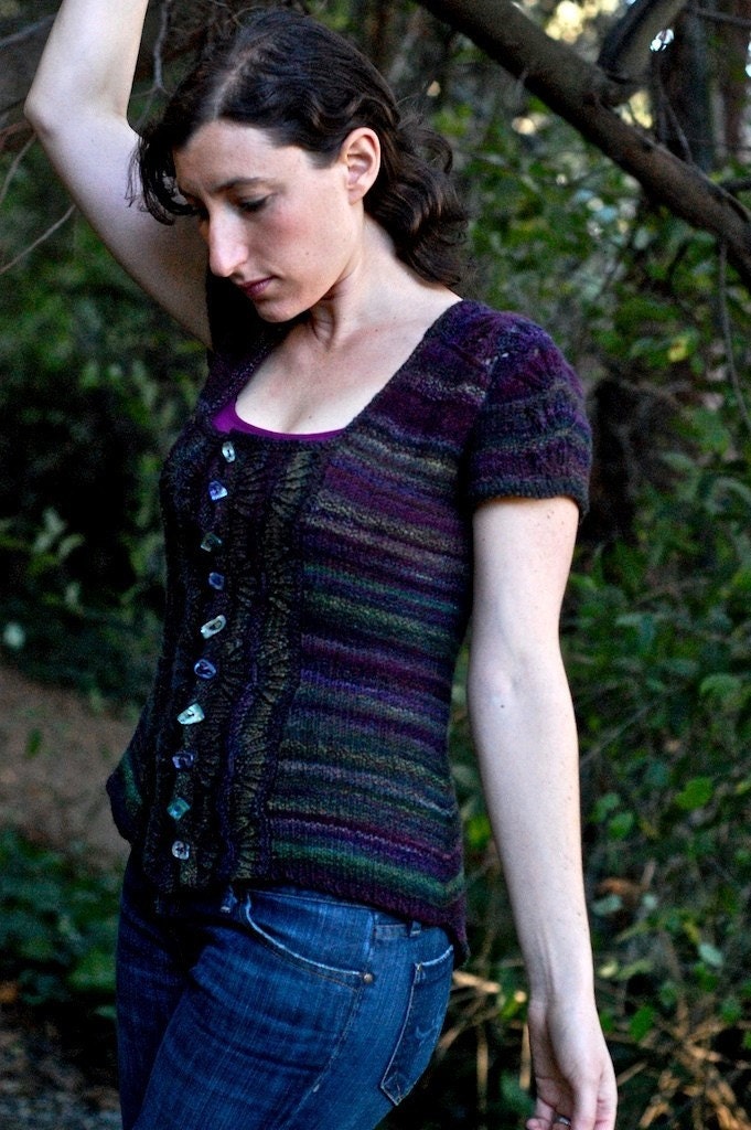 Isis Knitting Pattern