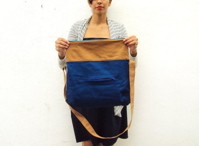 Mint and Blue pleats on Dark Blue fold over Bag