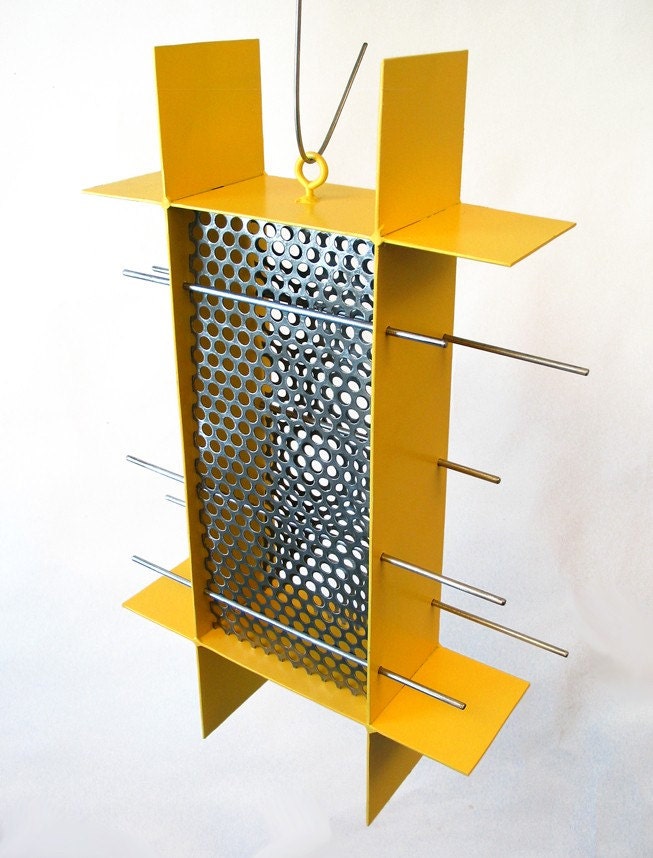 Sunscreen Sunflower Feeder in Yellow