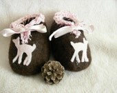 Newborn handfelted bambi shoes