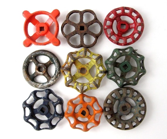 Instant COLLECTION of GARDEN Water Faucet Knobs - Set of 9 Large Knobs