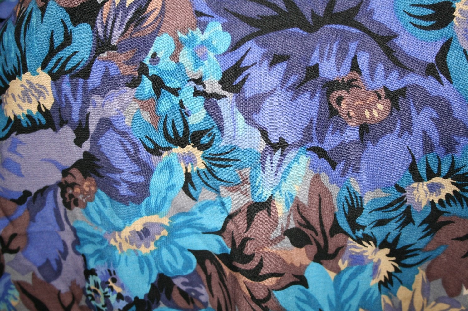 sale vintage scarf curtain tablecloth anyway this is beautiful fabric whatever u do with it