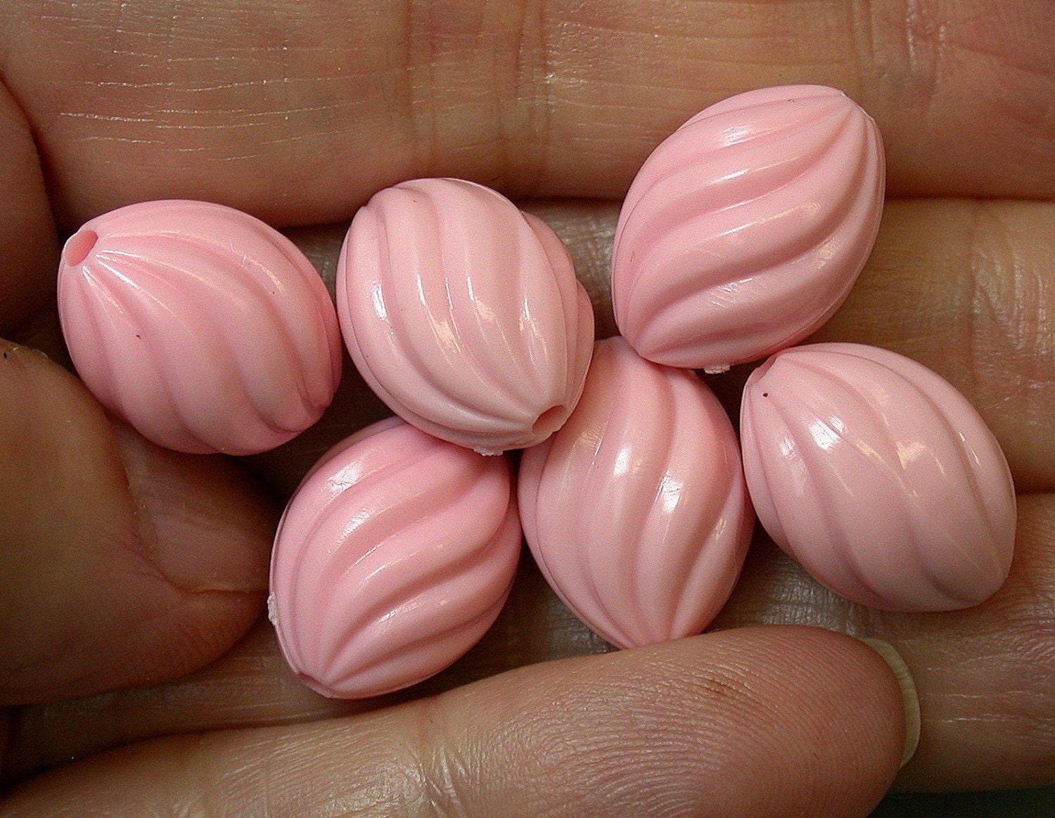 Vintage German Pink Oval Twist Oval Beads 16mm  pkg 6  res342