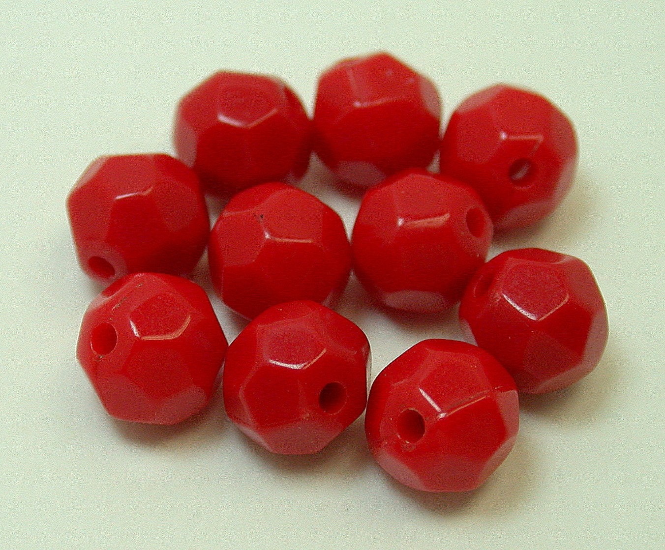 Vintage German Bright Valentine Red Faceted Lucite  Beads 7mm pkg 10  res309
