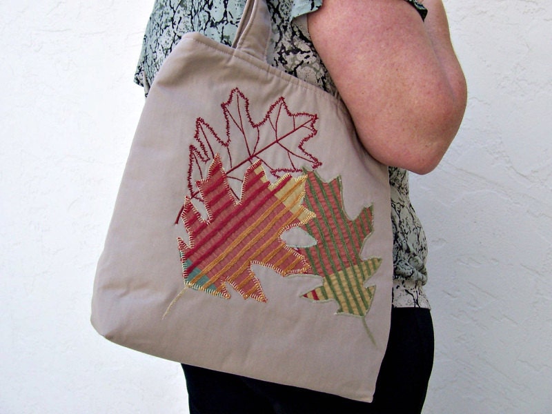 Tote Bag , Large Tote Bag , Cute Tote Bag , Travel Bag , Textile Art , Over the Shoulder Purse , Fall Purse , Autumn Leaves , Oak Leaves