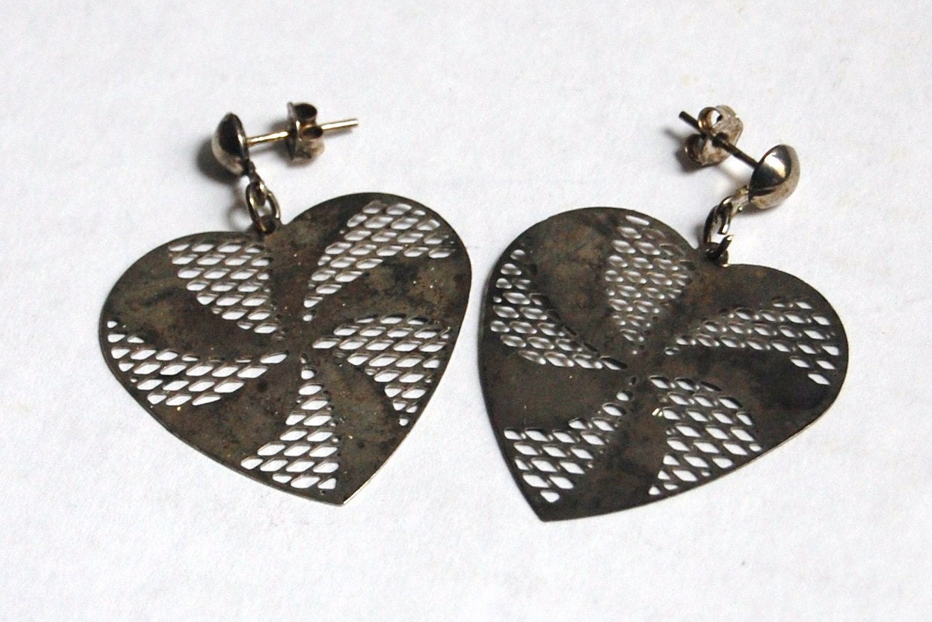 Vintage AVON Distressed Heart Earrings