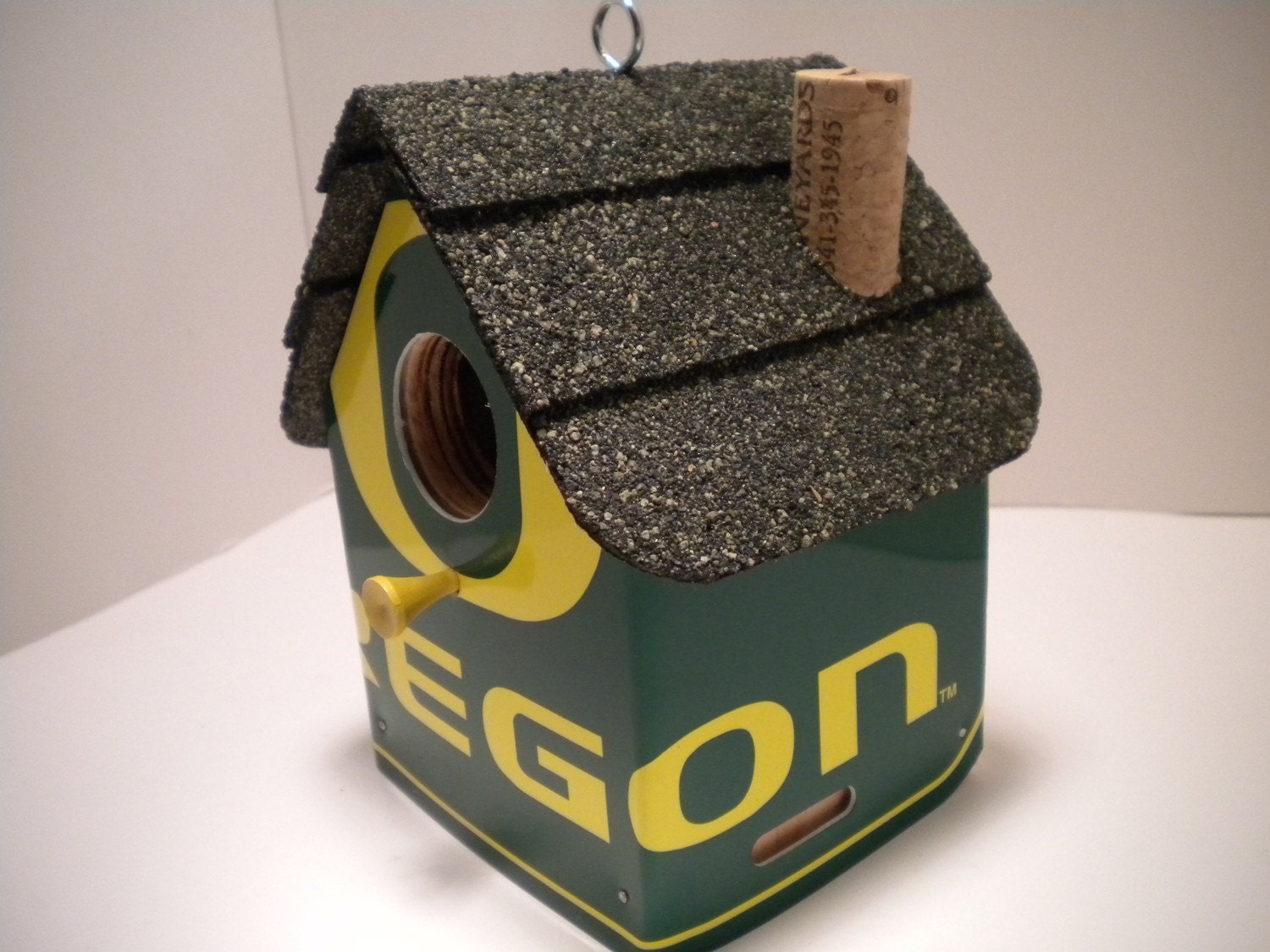 2013 Fiesta Bowl Champs University of Oregon Ducks......License Plate Birdhouse