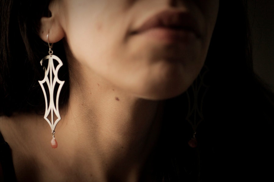 Nouveau Arrowhead Earrings - long stainless steel statement earrings