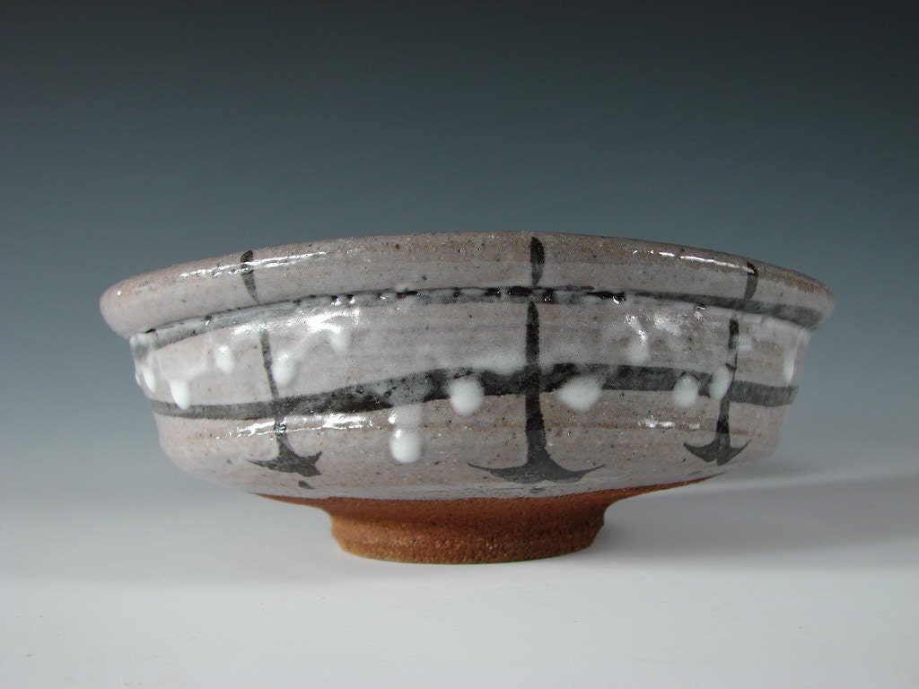 E Karatsu Kutsugata Mukozuke (Oblong food dish w/bird motif)