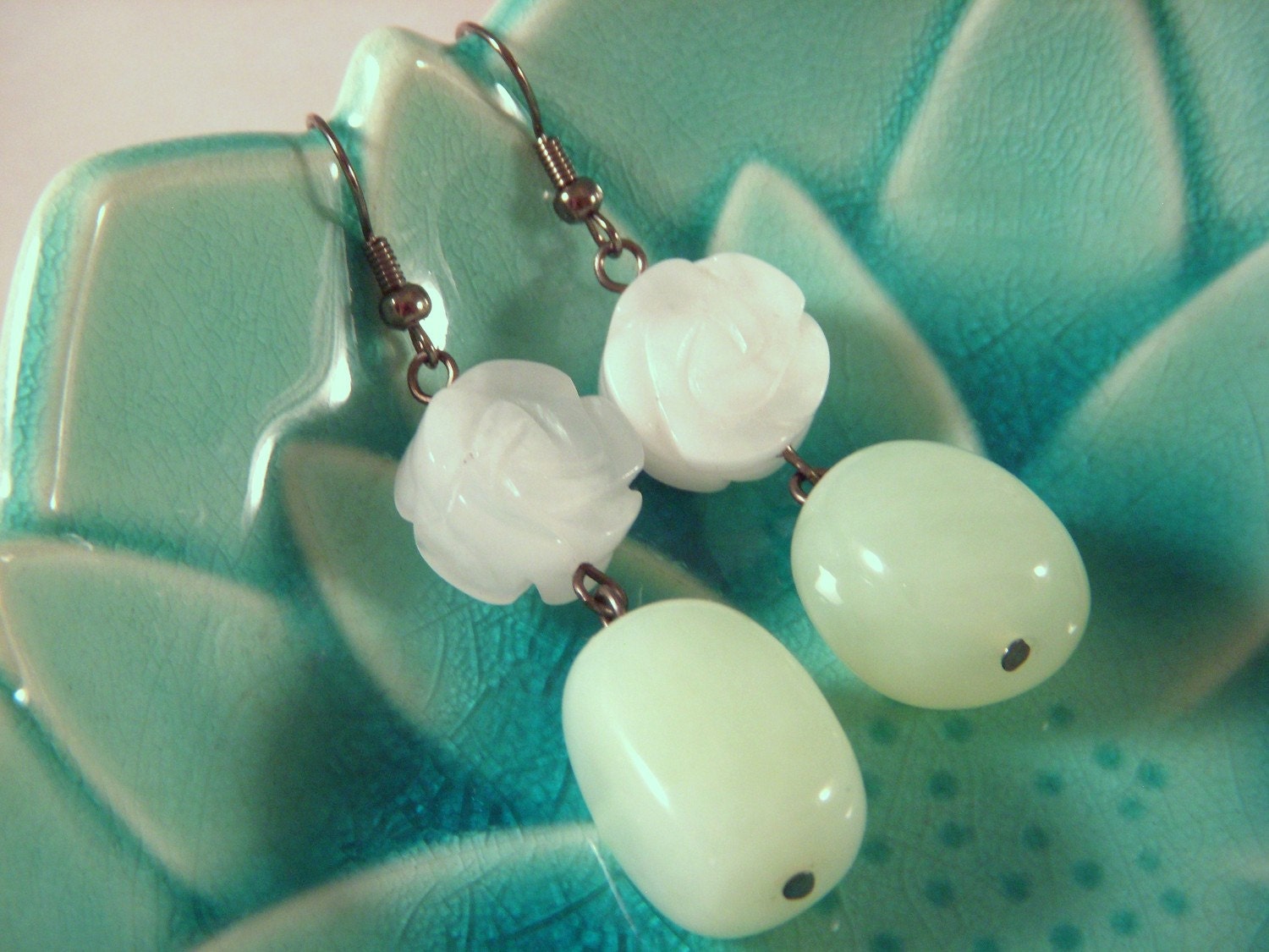 Jade flower earrings