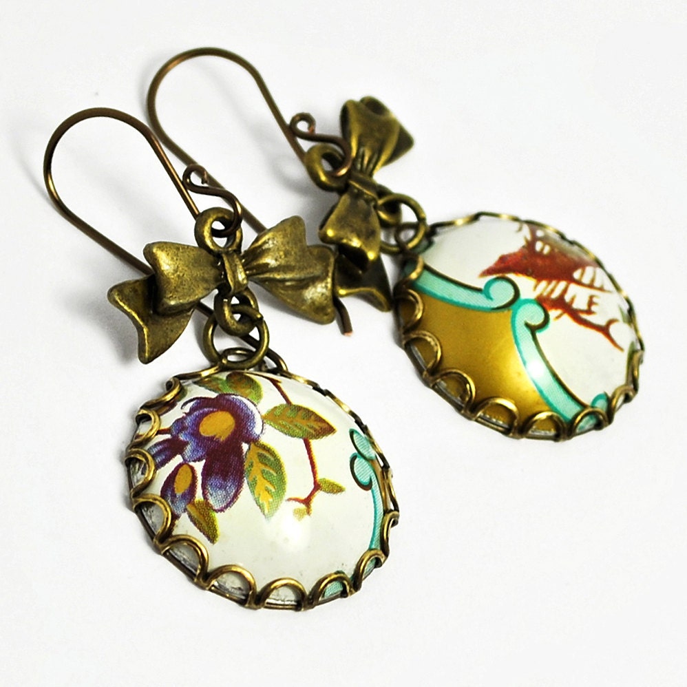 Earrings from Vintage Tin Recycled