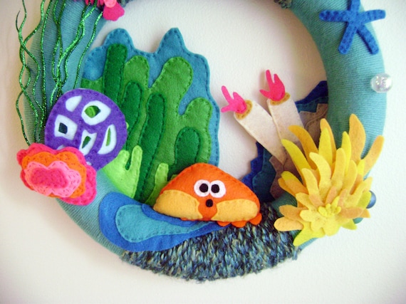 Art Yarn Wreath - Under the Sea - Coral Reef Crab - Made to Order