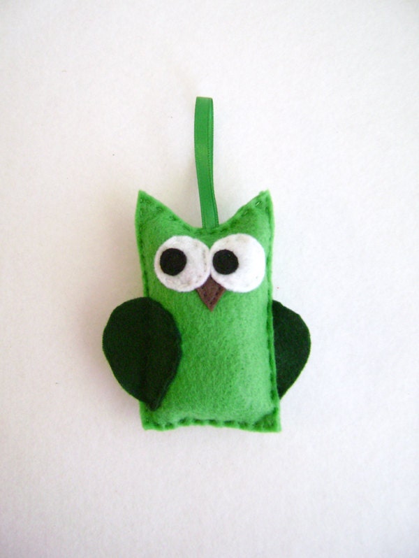 Felt Holiday Ornament - Timothy the Green Owl - Shifty eyes