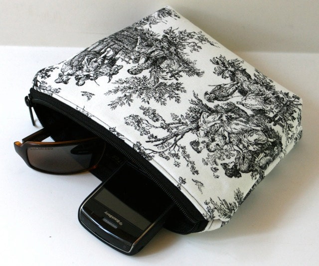 Black and White Toile Padded Flat-bottomed Cosmetic Bag/Zippered Pouch