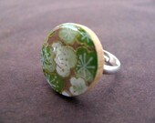 silver-plated glossy chiyogami ring - jade blossoms
