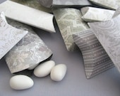 Elegant Wedding Favor Pillow Boxes 12