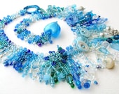 Blue Jungle Collar