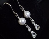 Rhinestone Pearl Wedding Earrings, Bridal Bridesmiads Earrings, Classic TearDrop Earrings