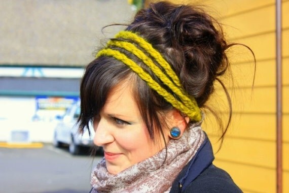 Chunky Crochet 3 Strand Headband in Moss