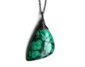 Untreated Malachite pendant silver necklace. Floral, botanical, woodland, forest, emarald green statement stone. Mineralogy jewellery
