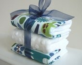2-D ZOO and White Minky Dots Burp Cloth Bundle of Three