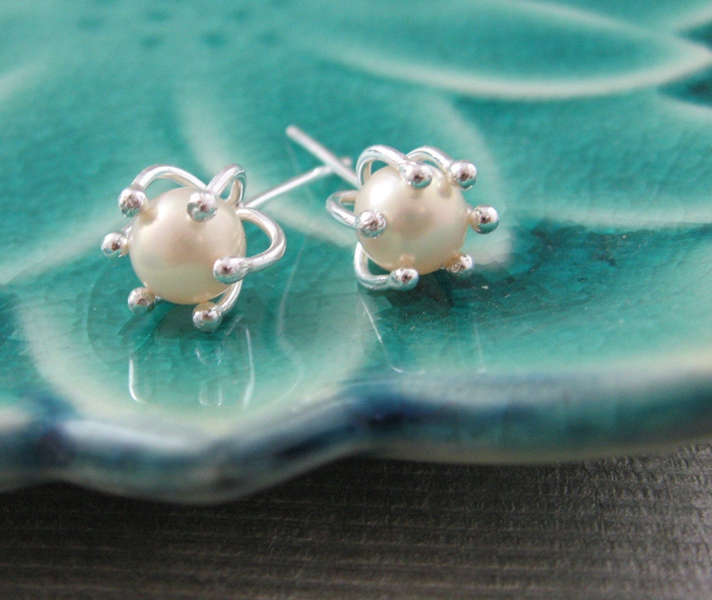 Pearl and sterling silver stud earrings - modern, elegant - bridal earrings, bridesmaids, everyday, Valentines Day, Mothers Day