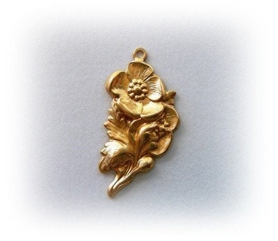 3 Pc Dogwood Flower Brass Charms and Findings Jewelry BF