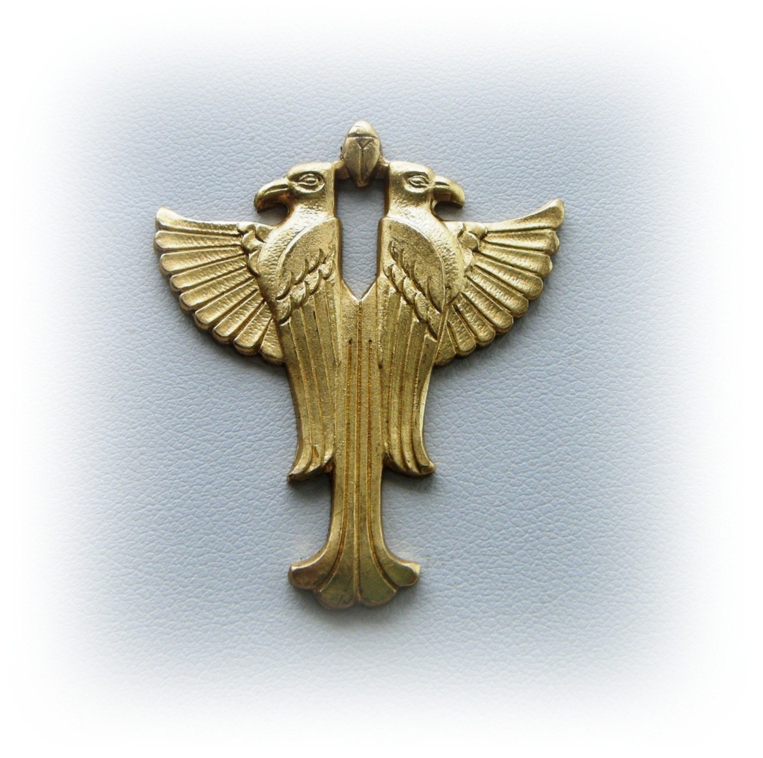 1 - Egyptian Falcone BIRD In Raw Brass Jewelry Findings - Stamping (C-5)