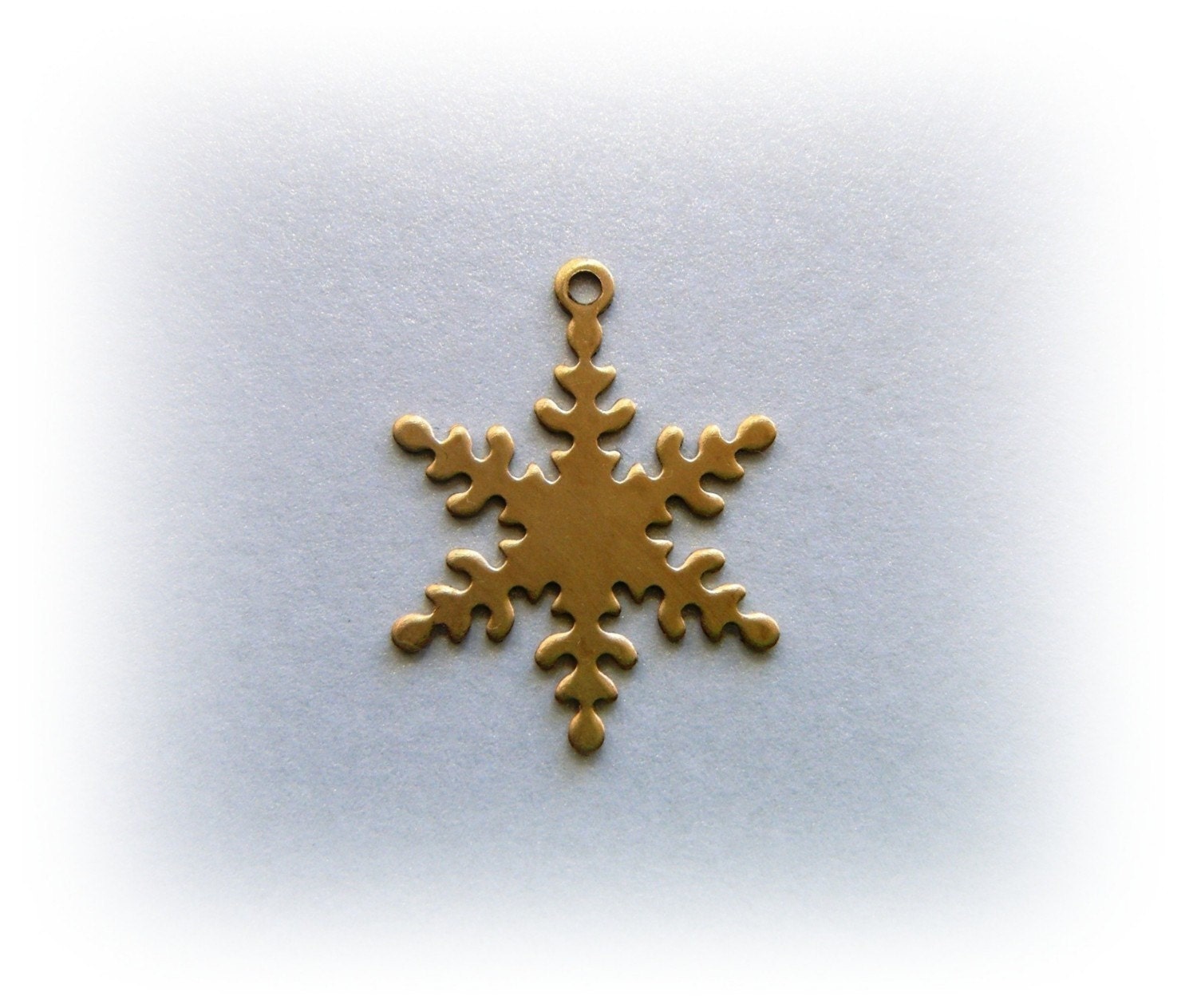 10 Vintage Style SNOWFLAKE Brass Charms and FIndings (BD)