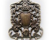 1 -  Ornate Heraldry CREST SHIELD Antique Brass Ox Finish Jewelry Findings (F)