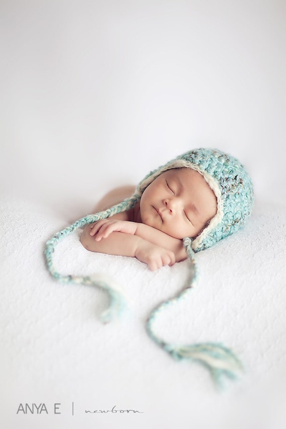 Newborn baby hat with earflaps photography prop