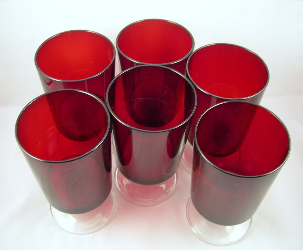 Red Drinking Glasses